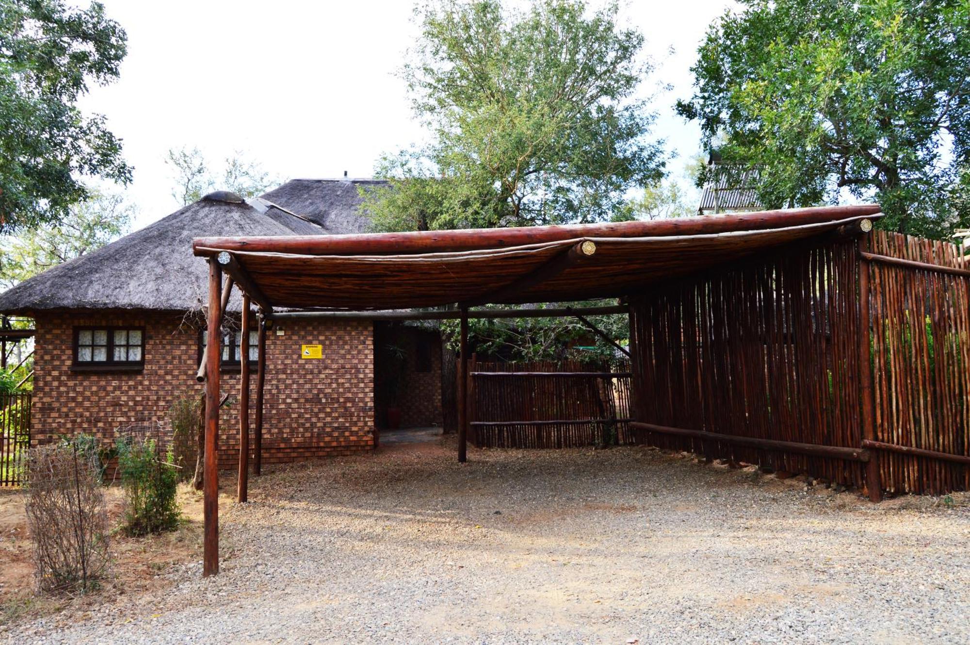 Bona Ngwenya Lodge & Safaris Marloth Park Exterior foto